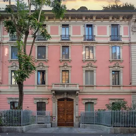 Apartment Loft Lusso+giardino In Brera/montenapoleone/duomo