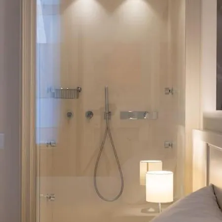 Loft Lusso+giardino In Brera/montenapoleone/duomo Apartment